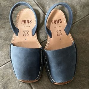 PON’s New & never worn peep toe sling back sandal, super comfy & stylish!!